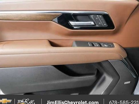 New 2026 Chevrolet Tahoe High Country w/ Sun And Tow Package AWD/4WD image 6