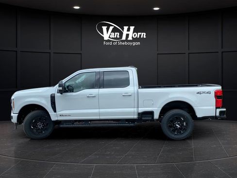 New 2026 Ford F250 Lariat w/ Black Appearance Package AWD/4WD image 4