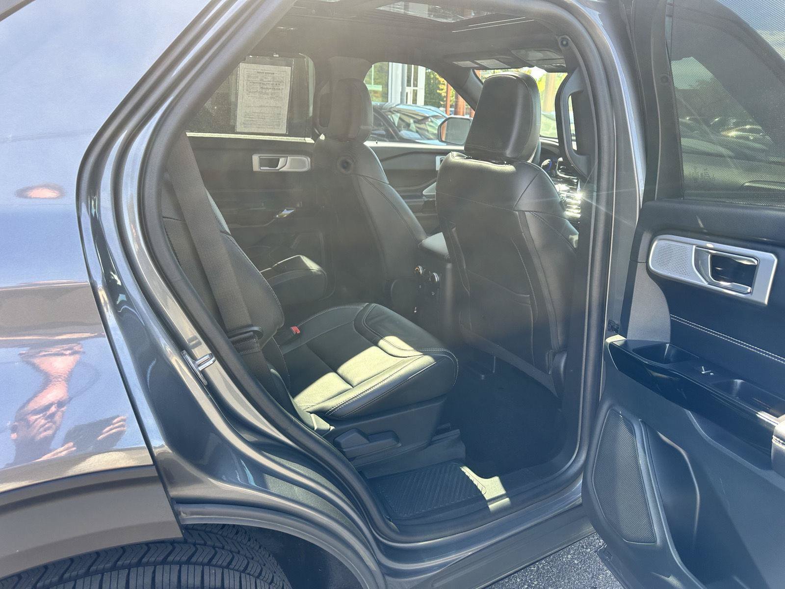 Used 2023 Ford Explorer ST w/ Equipment Group 401A AWD/4WD image 13
