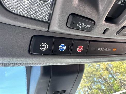 Used 2019 GMC Sierra 1500 Denali w/ Technology Package AWD/4WD image 21