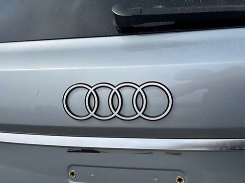 Used 2025 Audi Q7 3.0T Premium Plus AWD/4WD image 12