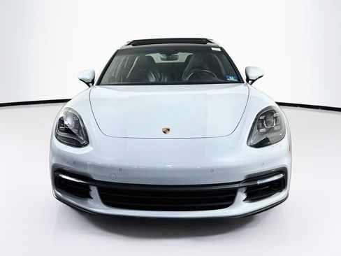 Used 2018 Porsche Panamera 4 AWD/4WD image 2