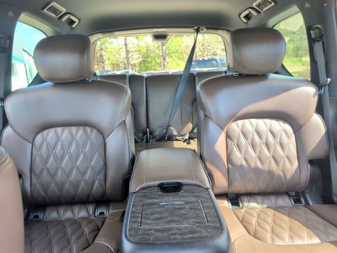 Used 2022 Nissan Armada Platinum w/ Captain's Chairs Package image 28