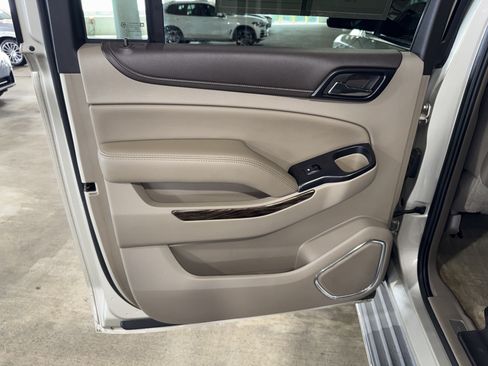 Used 2015 GMC Yukon XL SLT AWD/4WD image 13
