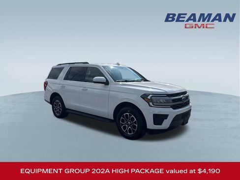 Used 2024 Ford Expedition XLT AWD/4WD image 1