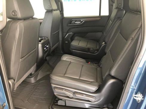 New 2026 GMC Yukon XL Denali w/ Sun & Power Step Package AWD/4WD image 8