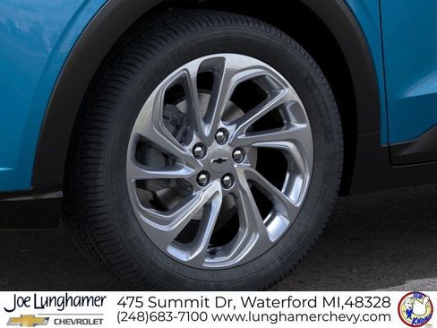 New 2027 Chevrolet Bolt LT FWD image 9