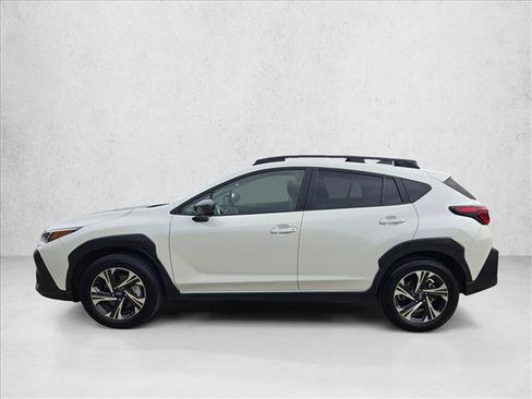 Used 2025 Subaru Crosstrek 2.0i Premium AWD/4WD image 9