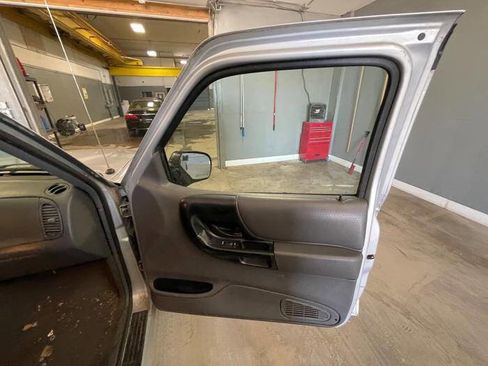 Used 2001 Ford Ranger XLT image 27