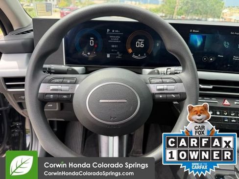 Used 2025 Hyundai Sonata SE FWD image 14