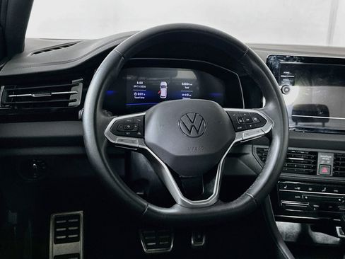 Used 2025 Volkswagen Jetta Sport FWD image 18