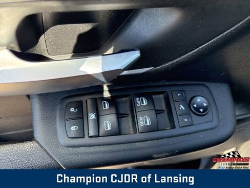 Used 2021 RAM 1500 Big Horn image 19