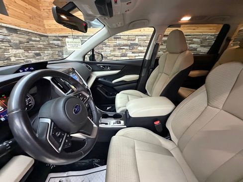 Used 2022 Subaru Ascent Premium w/ Convenience Package AWD/4WD image 12
