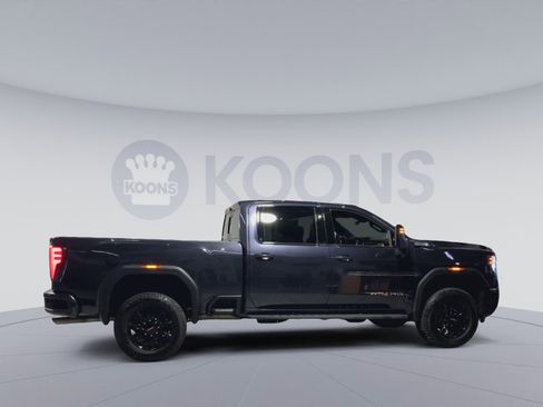 Used 2024 GMC Sierra 3500 AT4 w/ AT4 Premium Plus Package image 12