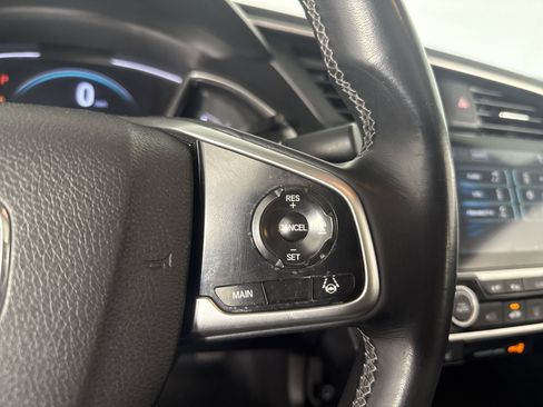 Certified 2019 Honda Civic EX image 27