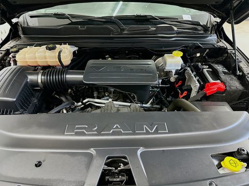 Used 2022 RAM 1500 Big Horn AWD/4WD image 33