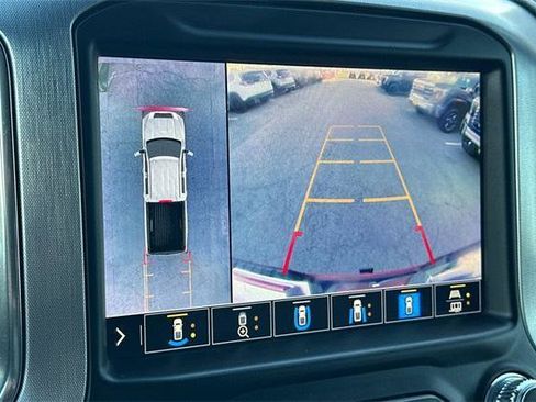 Used 2020 GMC Sierra 2500 SLT w/ SLT Premium Plus Package image 19