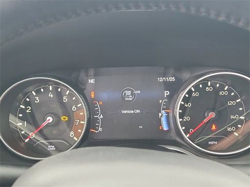 Used 2018 Jeep Compass Limited w/ Navigation Group image 24