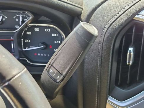 Used 2022 GMC Sierra 1500 SLT w/ SLT Premium Plus Package RWD image 17