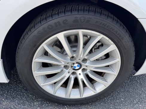 Used 2014 BMW 528i Sedan RWD image 17