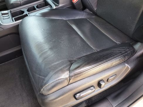 Used 2016 Honda CR-V Touring image 16