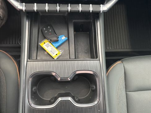 Used 2025 GMC Acadia AT4 w/ LPO, Floor Liner Package AWD/4WD image 16