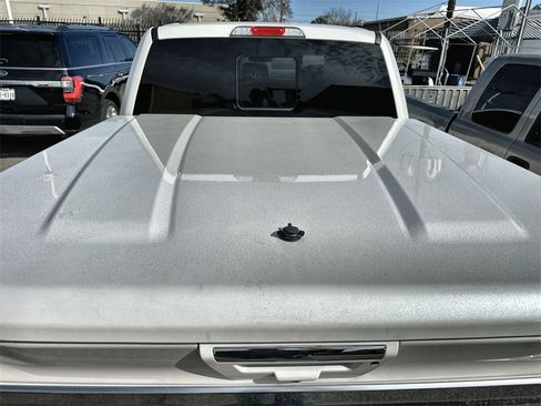 Used 2019 Ford F150 Platinum w/ Equipment Group 701A Luxury image 11