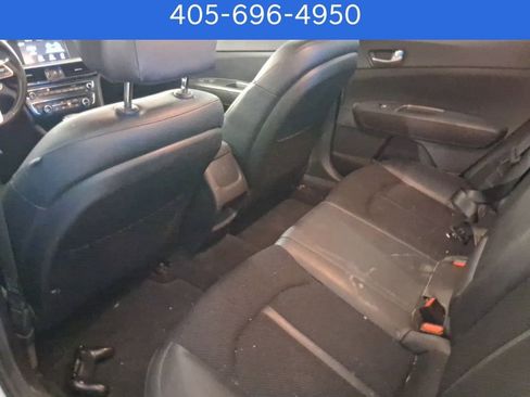 Used 2019 Kia Optima S image 7
