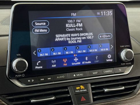 Used 2019 Nissan Altima 2.5 SL FWD image 13