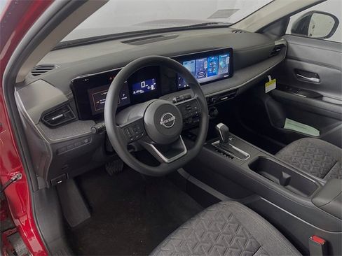 New 2026 Nissan Kicks SV image 7