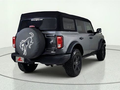 Used 2024 Ford Bronco Black Diamond AWD/4WD image 6