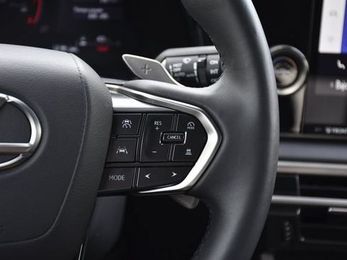 Used 2025 Lexus RX 350 FWD w/ Technology Package image 9