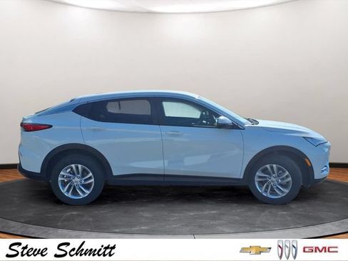 New 2026 Buick Envista Sport Touring w/ Convenience I Package FWD image 23