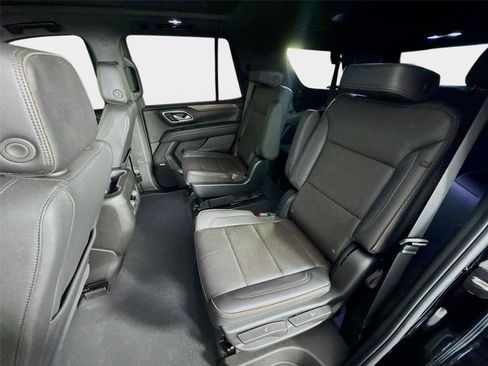 Used 2023 Chevrolet Tahoe High Country AWD/4WD image 25