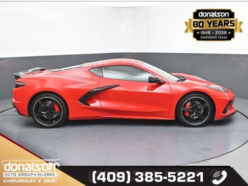Used 2020 Chevrolet Corvette Stingray Premium Cpe w/ 3LT Preferred Equipment Group RWD image 2