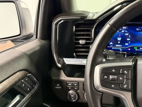 Used 2024 Chevrolet Silverado 1500 LTZ AWD/4WD image 76