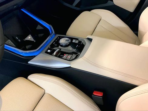 New 2026 BMW X3 xDrive30 w/ M Sport Package image 7