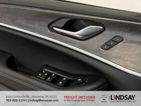 New 2025 Jeep Grand Cherokee Limited w/ Luxury Tech Group II image 33