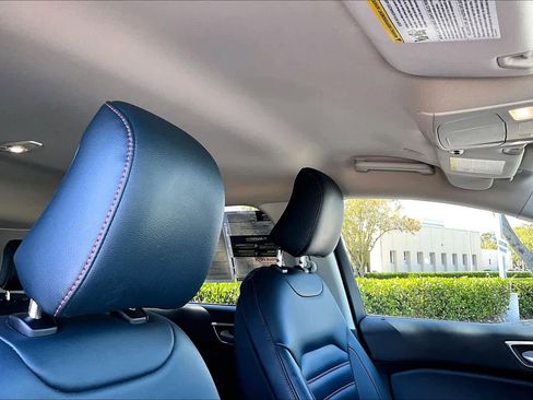 Used 2022 Ford Edge SEL w/ Sport Appearance Package AWD/4WD image 14