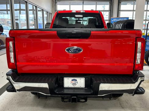 New 2025 Ford F350 XLT image 8