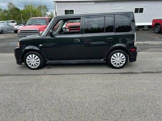 Used 2006 Scion xB image 1