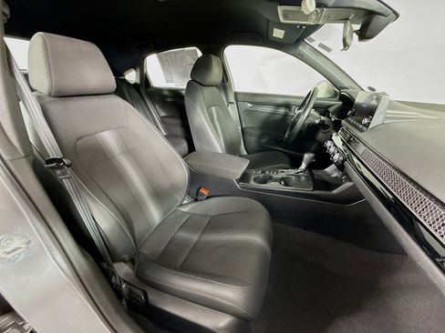 Certified 2024 Honda Civic Sport image 33