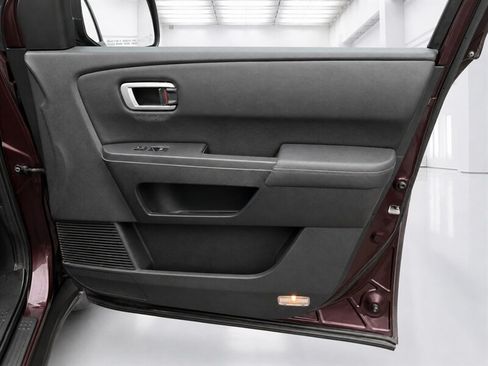 Used 2011 Honda Pilot EX-L image 34