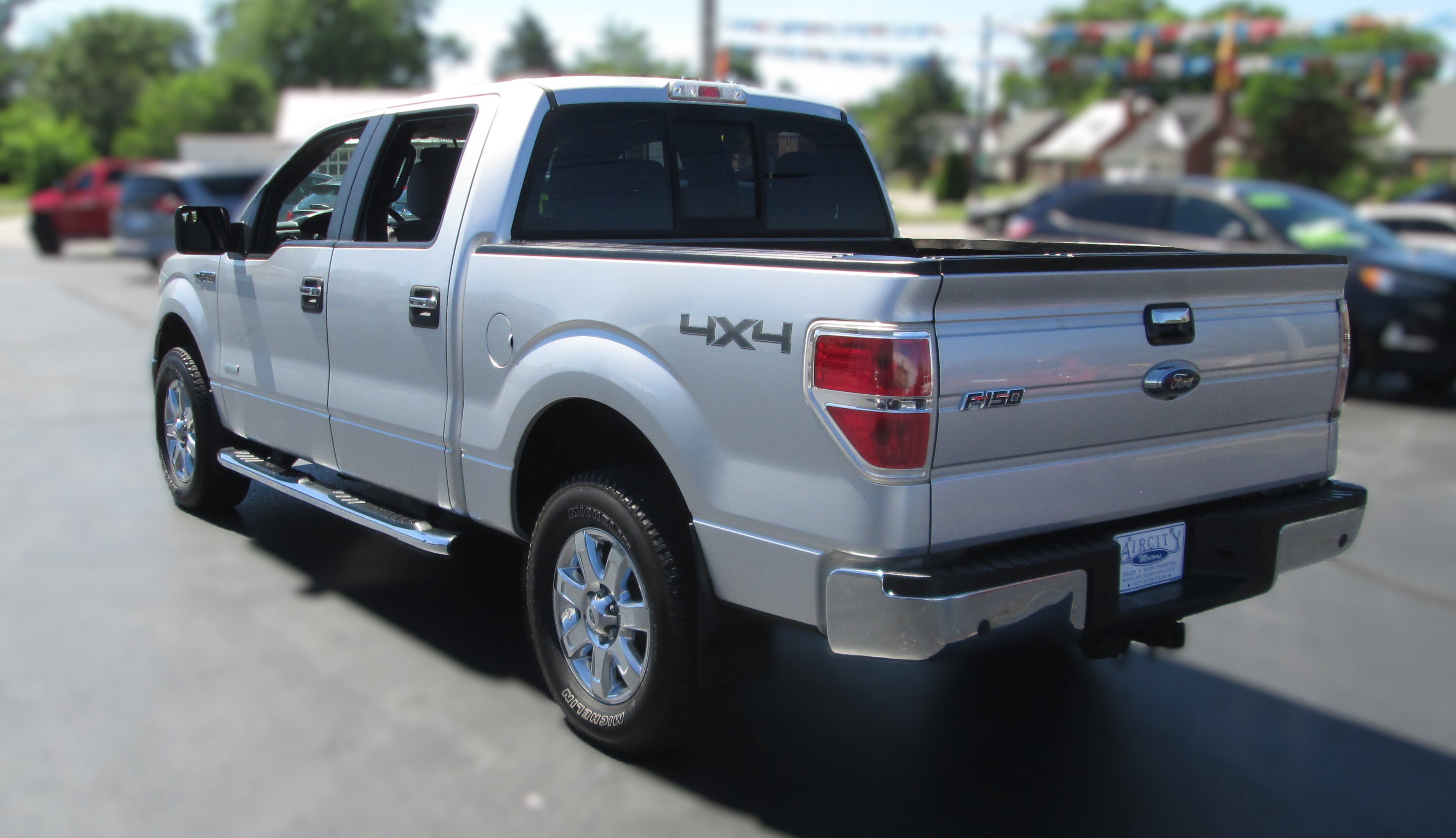 Used 2013 Ford F150 XLT w/ Luxury Equipment Group AWD/4WD image 4