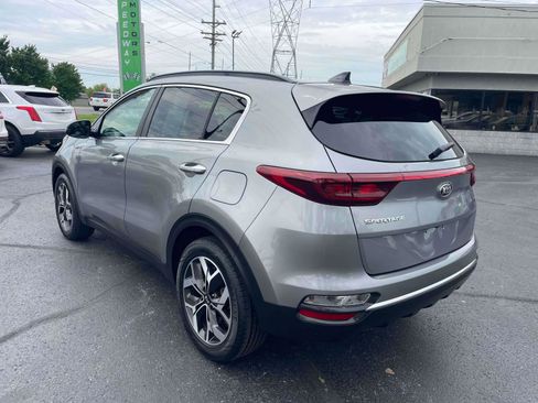 Used 2020 Kia Sportage EX w/ Option Group 15 FWD image 3