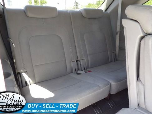 Used 2010 Hyundai Veracruz GLS image 19