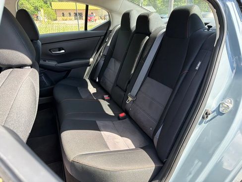 Certified 2024 Nissan Sentra SR FWD image 19