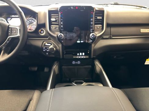 New 2026 RAM 1500 Big Horn AWD/4WD image 12