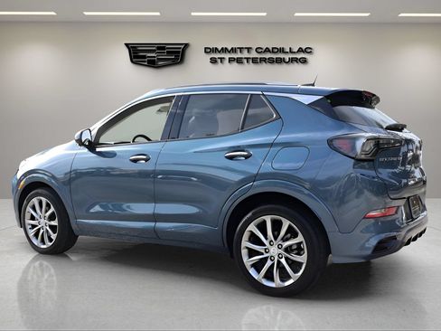 Used 2025 Buick Encore GX Avenir w/ Avenir Technology Package FWD image 3