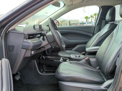 Used 2022 Ford Mustang Mach-E Premium RWD image 14